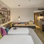 Aparthotel Adoro