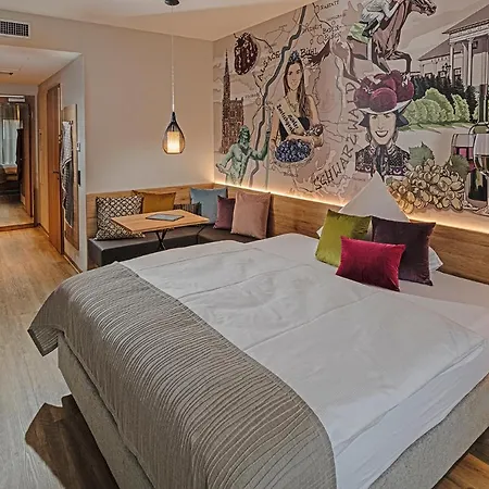Adoro Aparthotel 3*